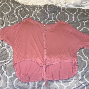 Loose fitting shirt